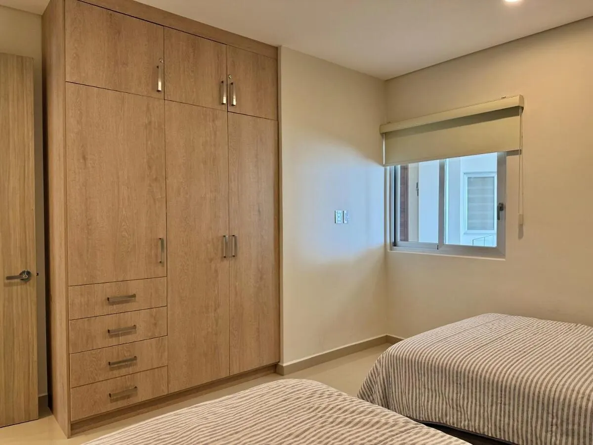 Departamento Moderno A Pie De Playa Apartamento Mazatlán